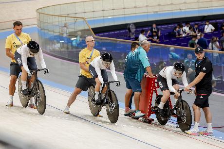 2024-08-05 Cycling Track,Women's Team Sprint Finals,Day 10