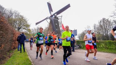 MarathonEnschedeMolenLonnekerMTB20230416300397OP