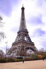 EiffelTowerPARISMTB20230323294110OP