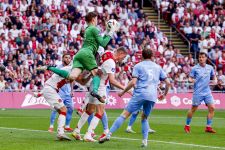MTB20250511AjaxvNEC-4310
