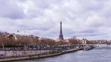 EiffelTowerPARISMTB20230323294067OP