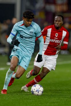 MTB20231213RoyalAntwerpFCvFCBarcalona0119MTBPhoto-2