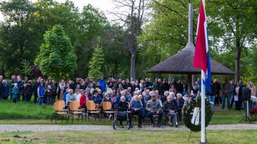 MTB20250504DodenherdenkingGeesteren-408540