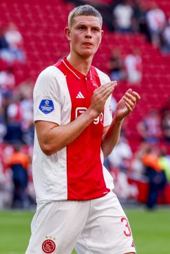 MTB20250511AjaxvNEC-5102